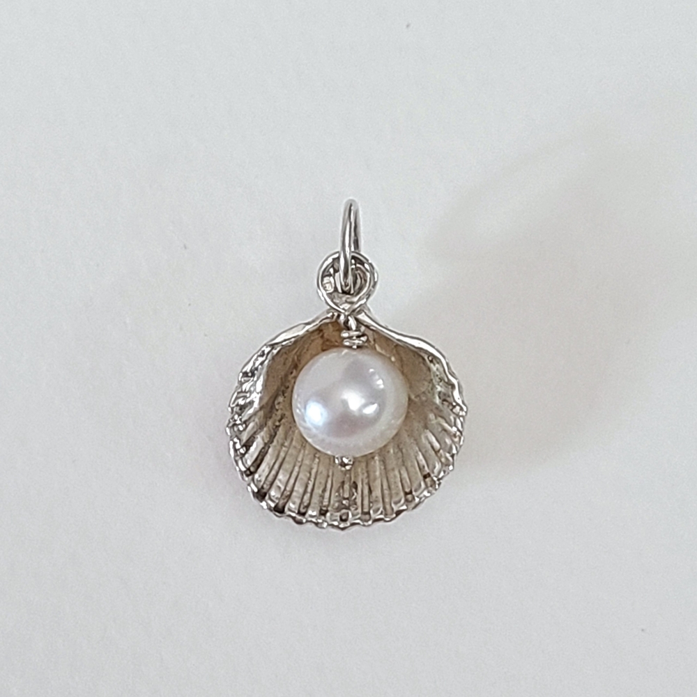 Sterling Silver Shell Charm Pendant with Natural Fresh Water Pearl